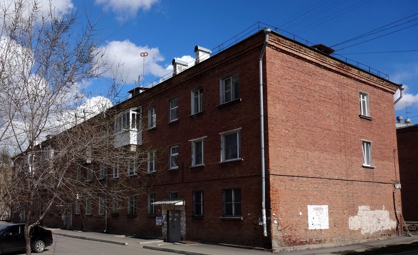 Irkutsk, Донская улица, 19
