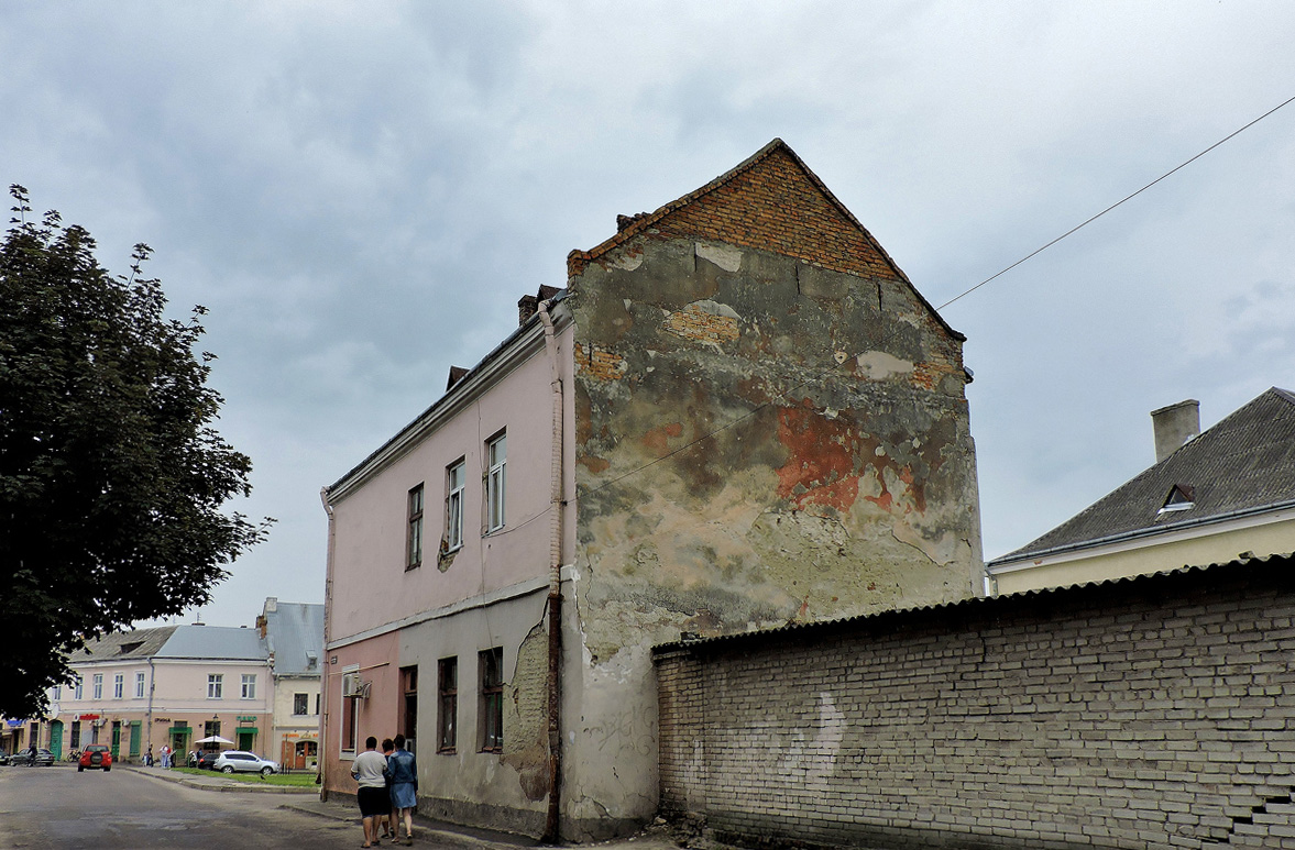 Zhovkva, Улица Крипьякевича, 5