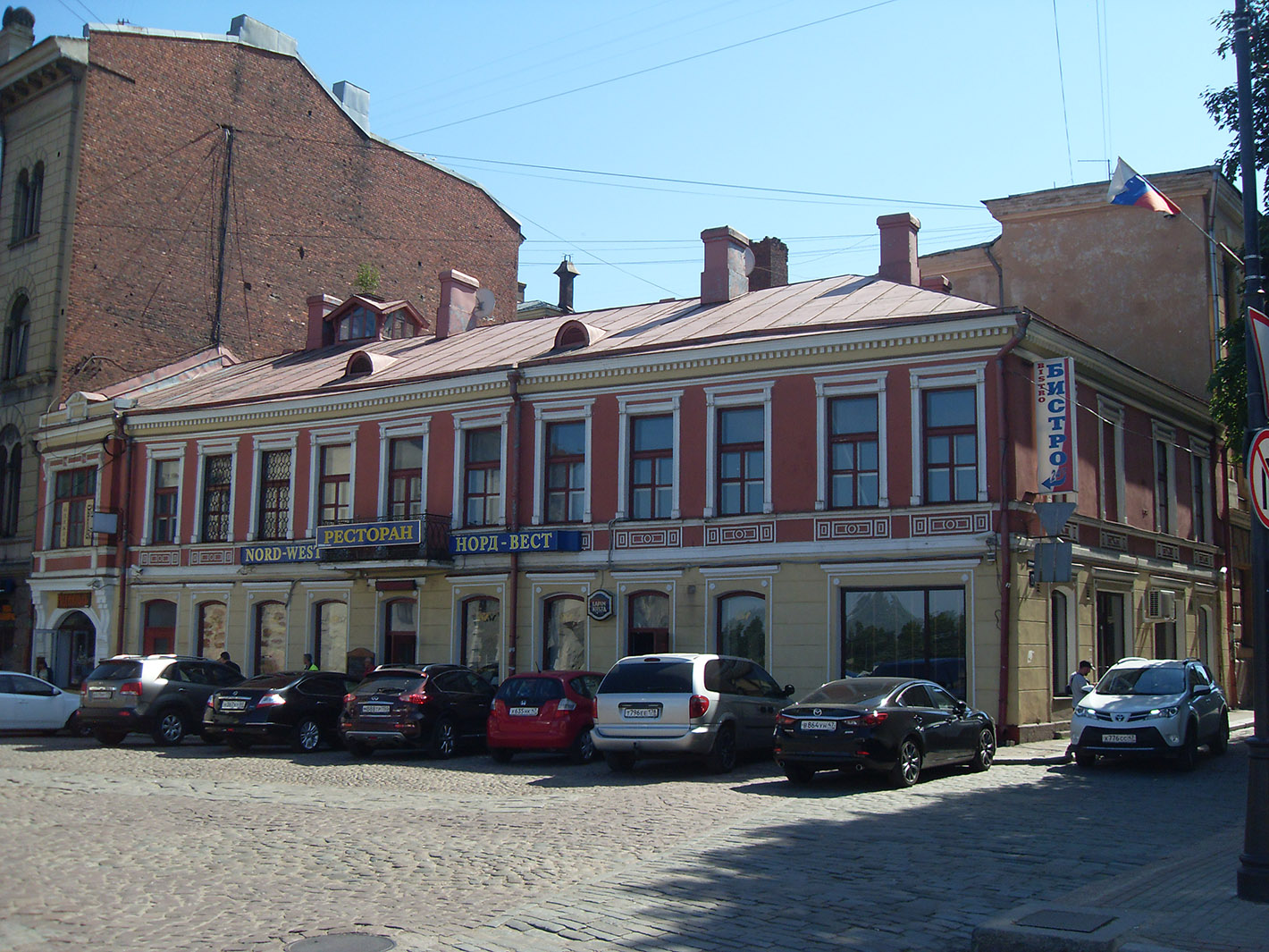 Выборг, Красноармейская улица, 17