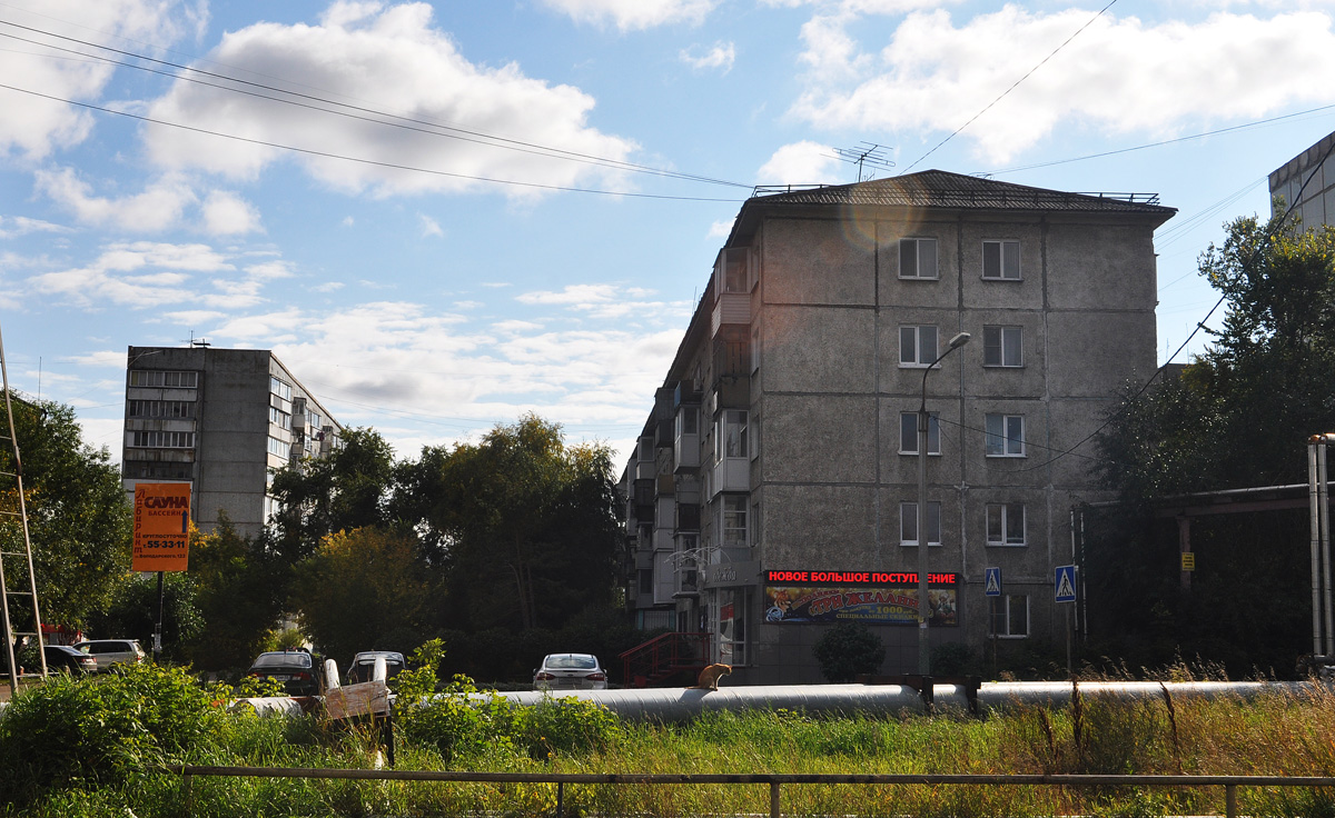 Omsk, Улица Авиагородок, 34А; Улица Володарского, 120