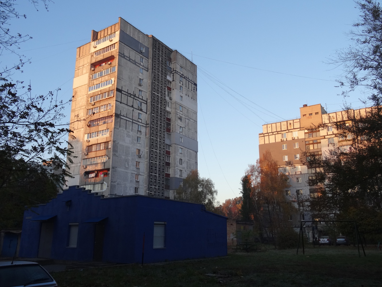 Дніпро, Фабрично-заводская улица, 20; Фабрично-заводская улица, 18; Проспект Богдана Хмельницкого, 34Б