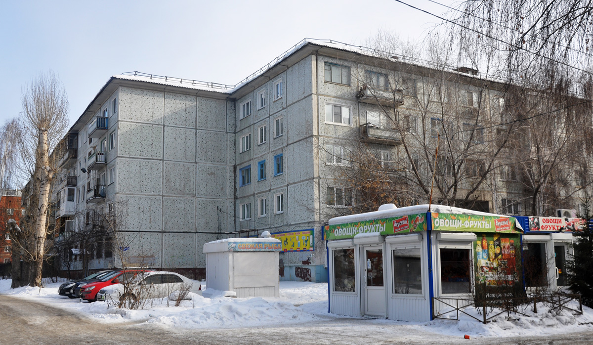 Омск, Улица Декабристов, 137; Улица Декабристов, 139А