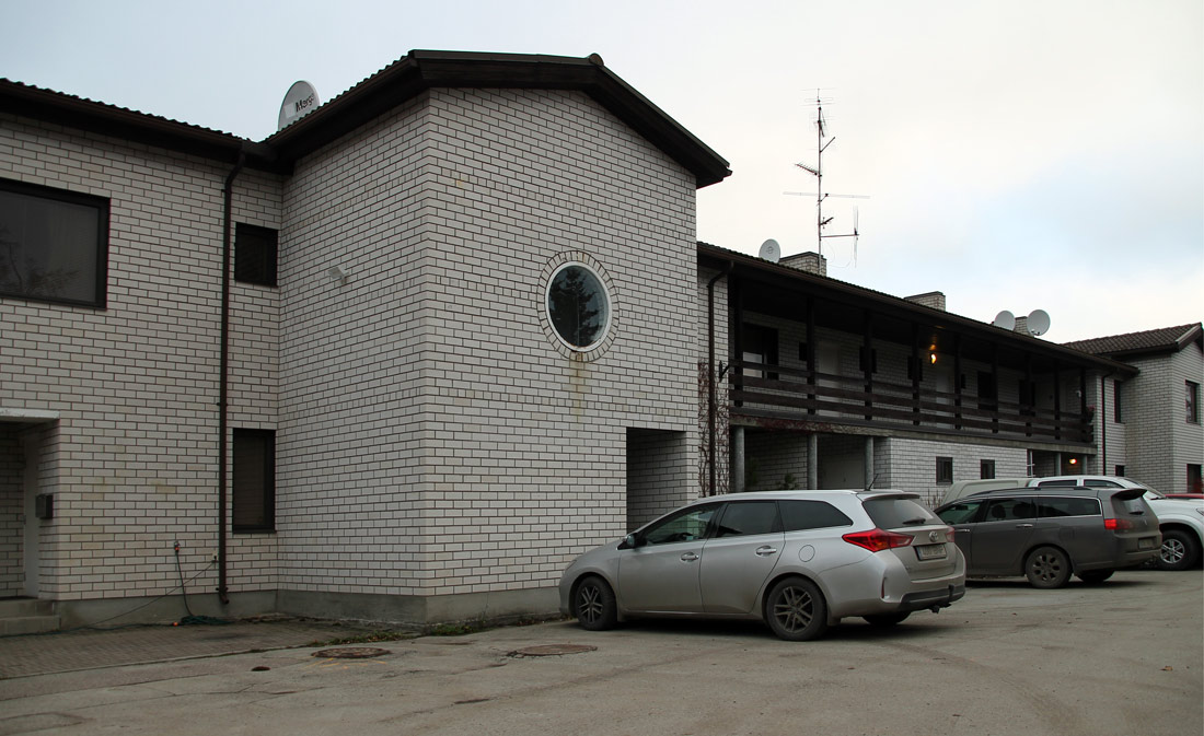 Пюнси, Niidu tee, 1