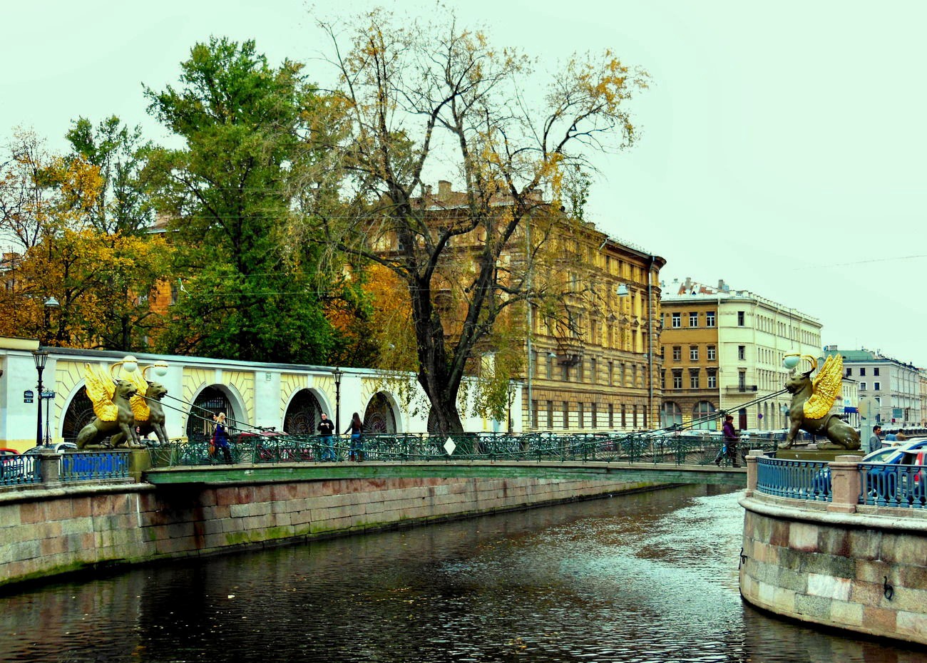 Санкт-Петербург, Банковский мост