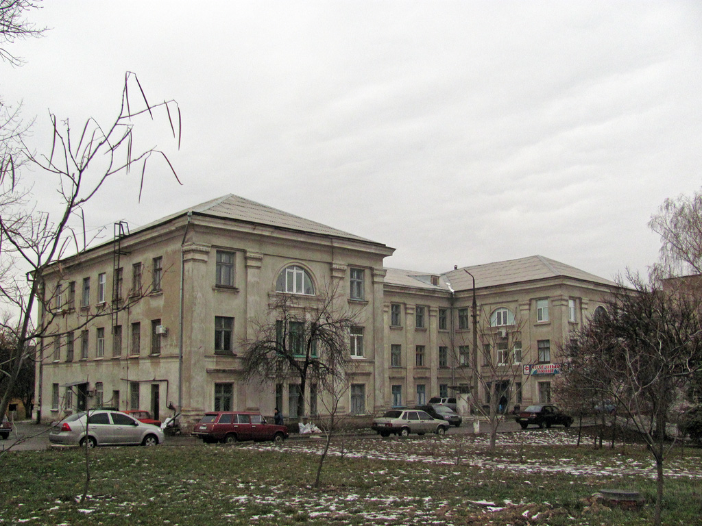 Краматорск, Днепровская улица, 14