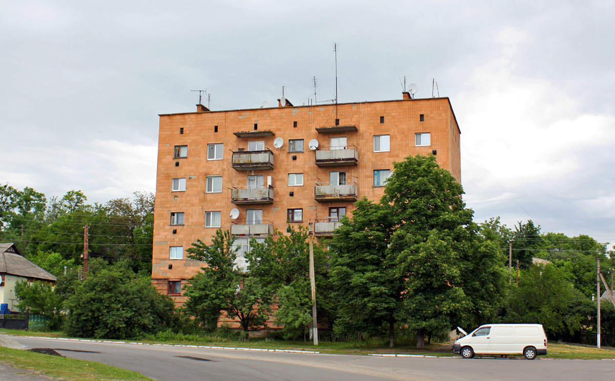 Новые Санжары, улица Центральная, 6/15
