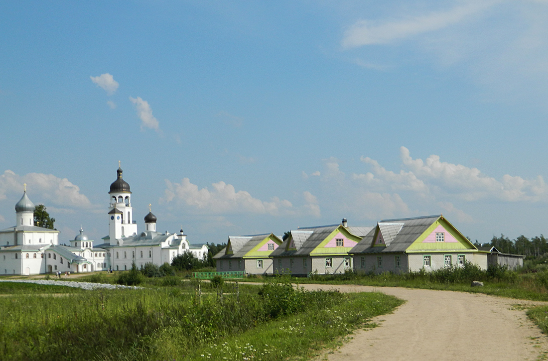 Pskov district, other, Иоанно-Богословский Савво-Крыпецкий мужской монастырь: Успенская церковь; Иоанно-Богословский Савво-Крыпецкий мужской монастырь, Иоанно-Богословский собор; Иоанно-Богословский Савво-Крыпецкий мужской монастырь, 3; Иоанно-Богословский Савво-Крыпецкий мужской монастырь, 2; Иоанно-Богословский Савво-Крыпецкий мужской монастырь, 1