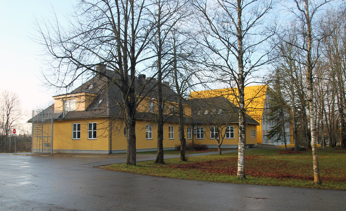 Lagedi, Kooli, 18