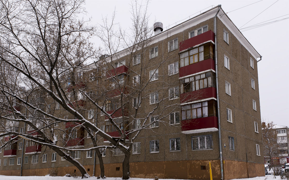 Уфа, Улица Коммунаров, 58
