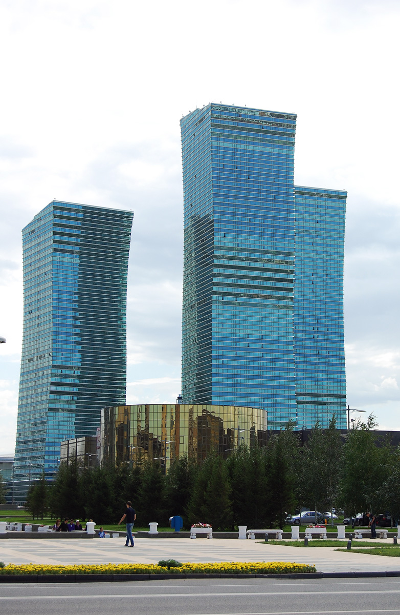 Astana, Улица Достык, 5/2; Улица Достык, 5/1; Улица Достык, 5; Улица Достык, 3