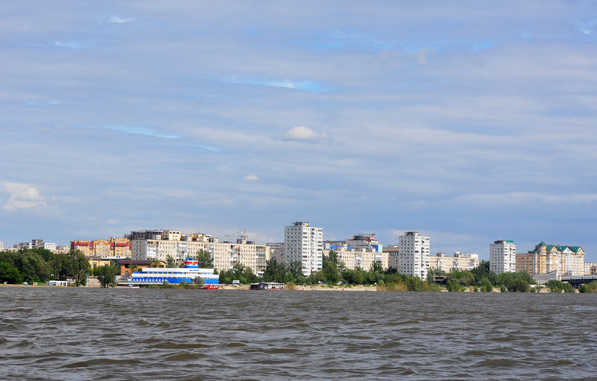 Омск, Кемеровская улица, 1/1; Набережная Тухачевского, 22; Набережная Тухачевского, 20; Набережная Тухачевского, 18; Набережная Тухачевского, 16; Волочаевская улица, 13Е; Волочаевская улица, 17ж; Кемеровская улица, 2