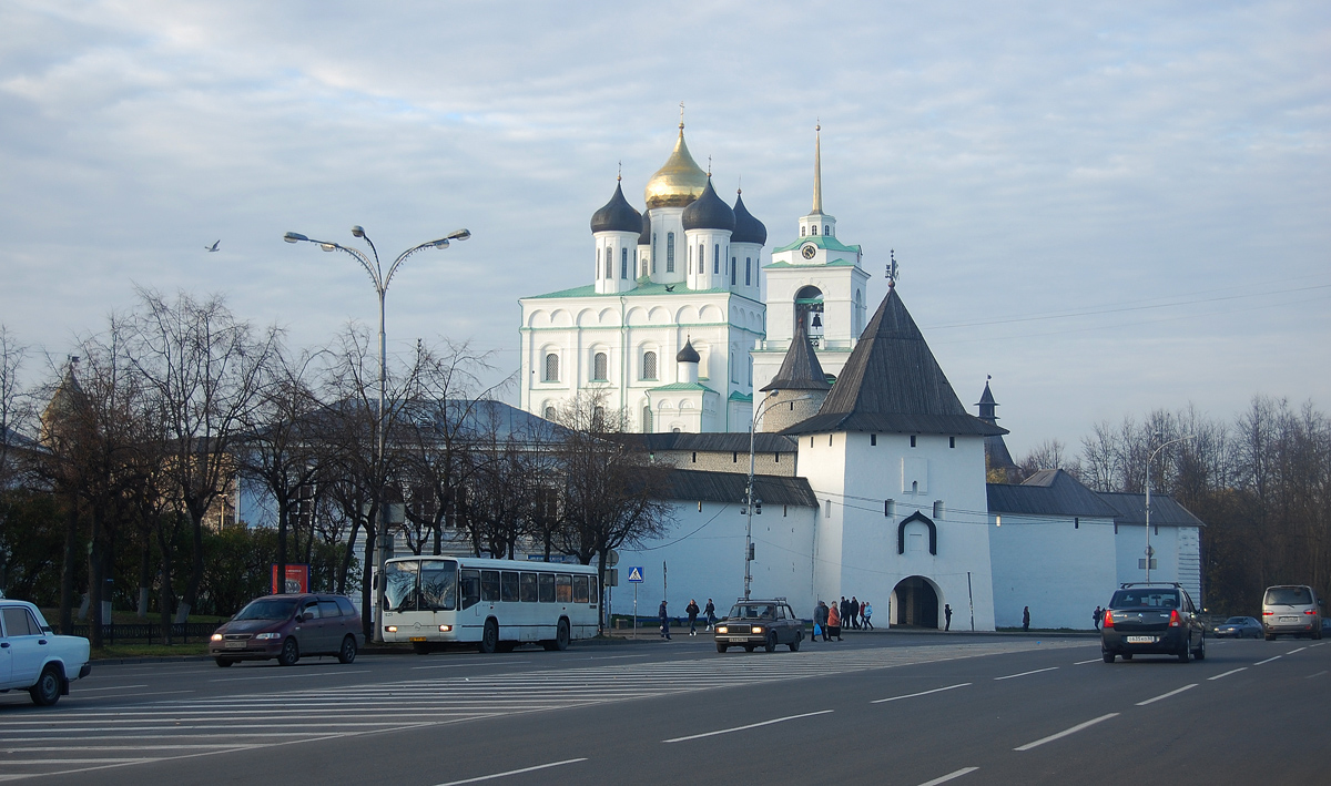 Pskov, Кремль, 3; Кремль, 6; Кремль, 1/6; Кремль, 2/1