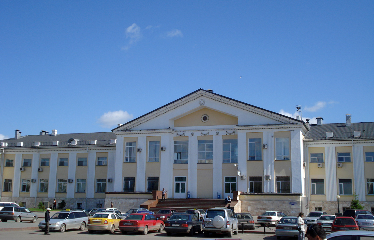 Астана, Улица Гете, 1