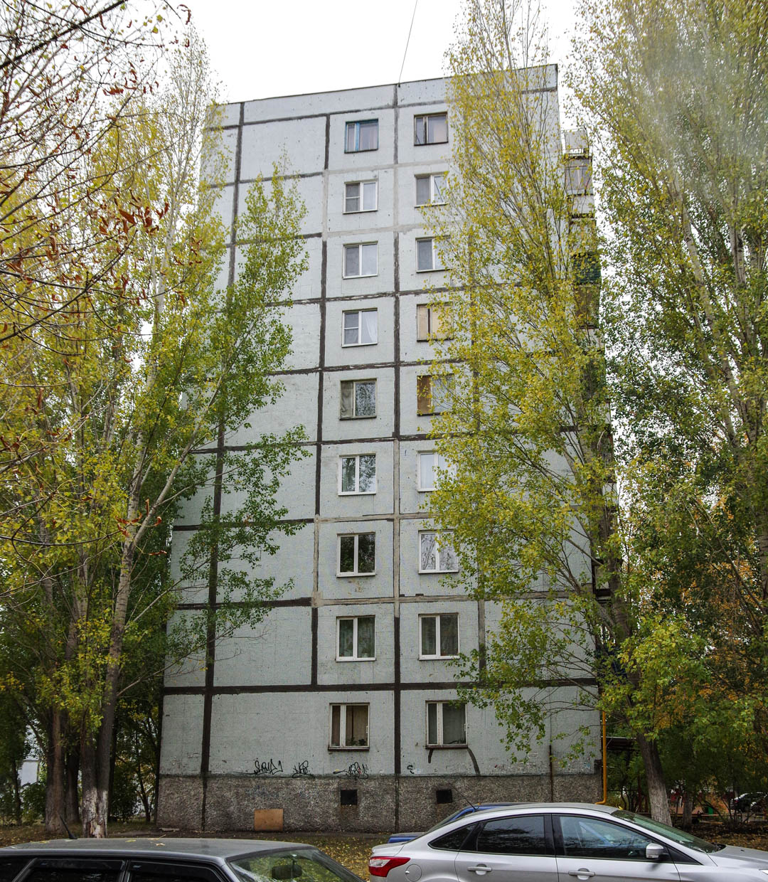 Novokuybyshevsk, улица Ворошилова, 22