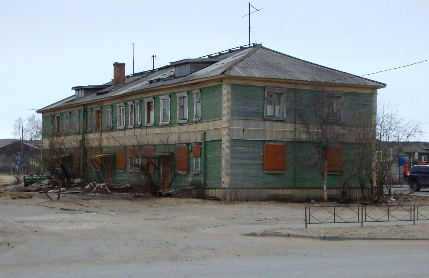 Нарьян-Мар, Октябрьская улица, 35