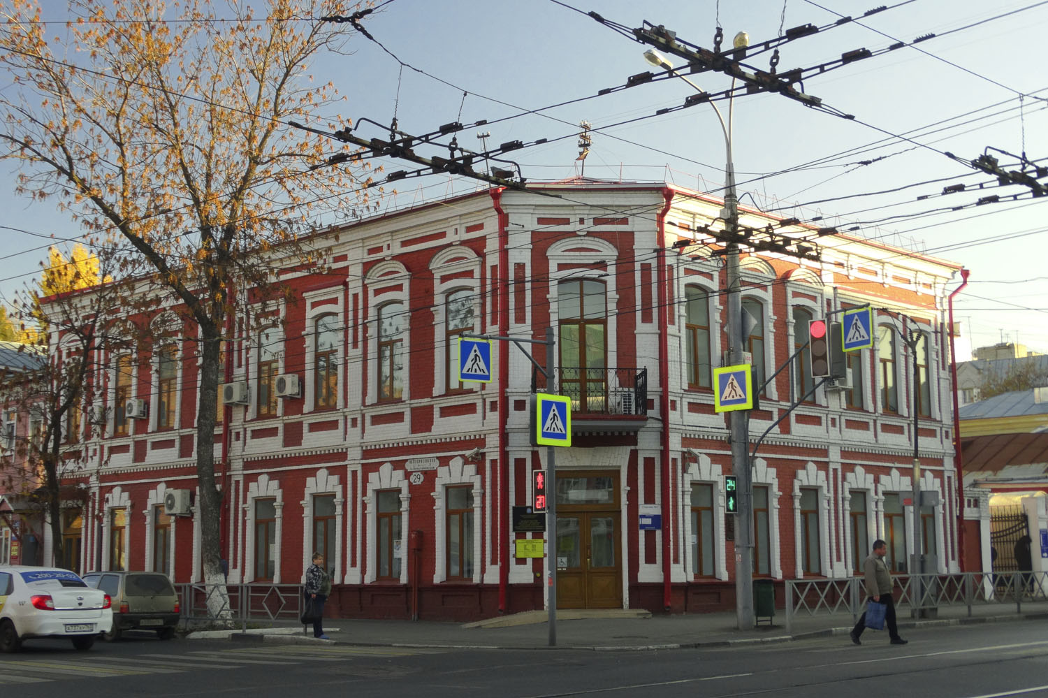 Самара, Некрасовская улица, 38 / Улица Фрунзе, 119