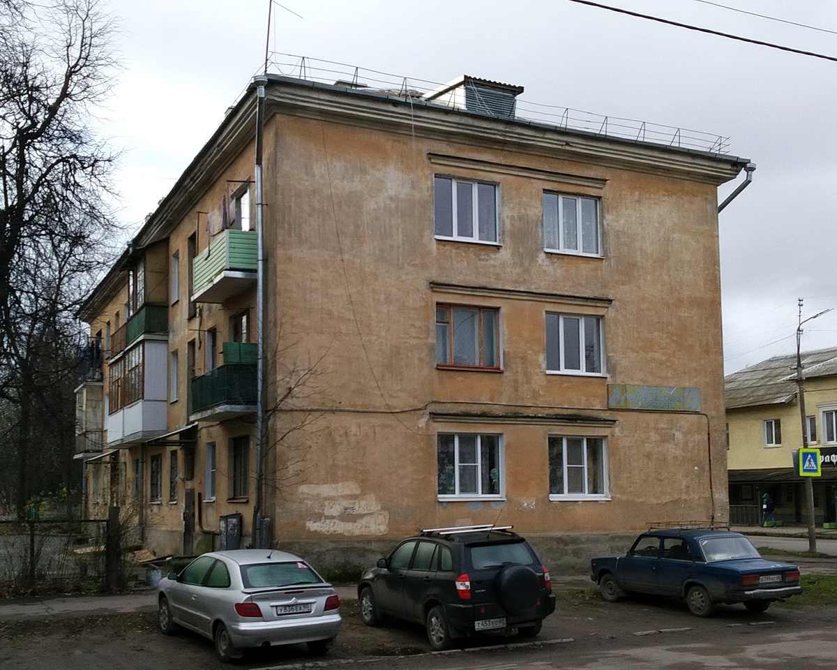Псков, Советская улица, 102