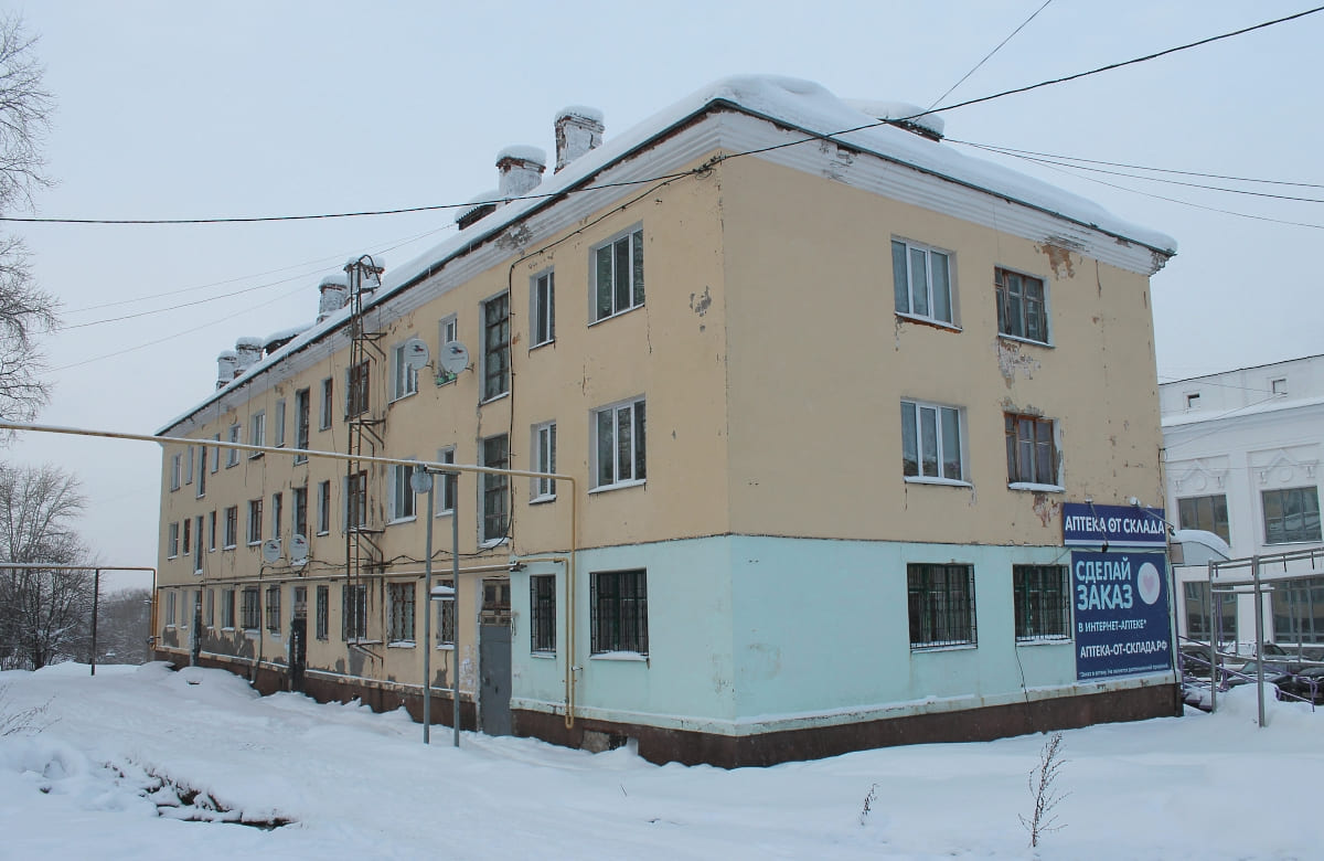 Кизел, Улица Луначарского, 26