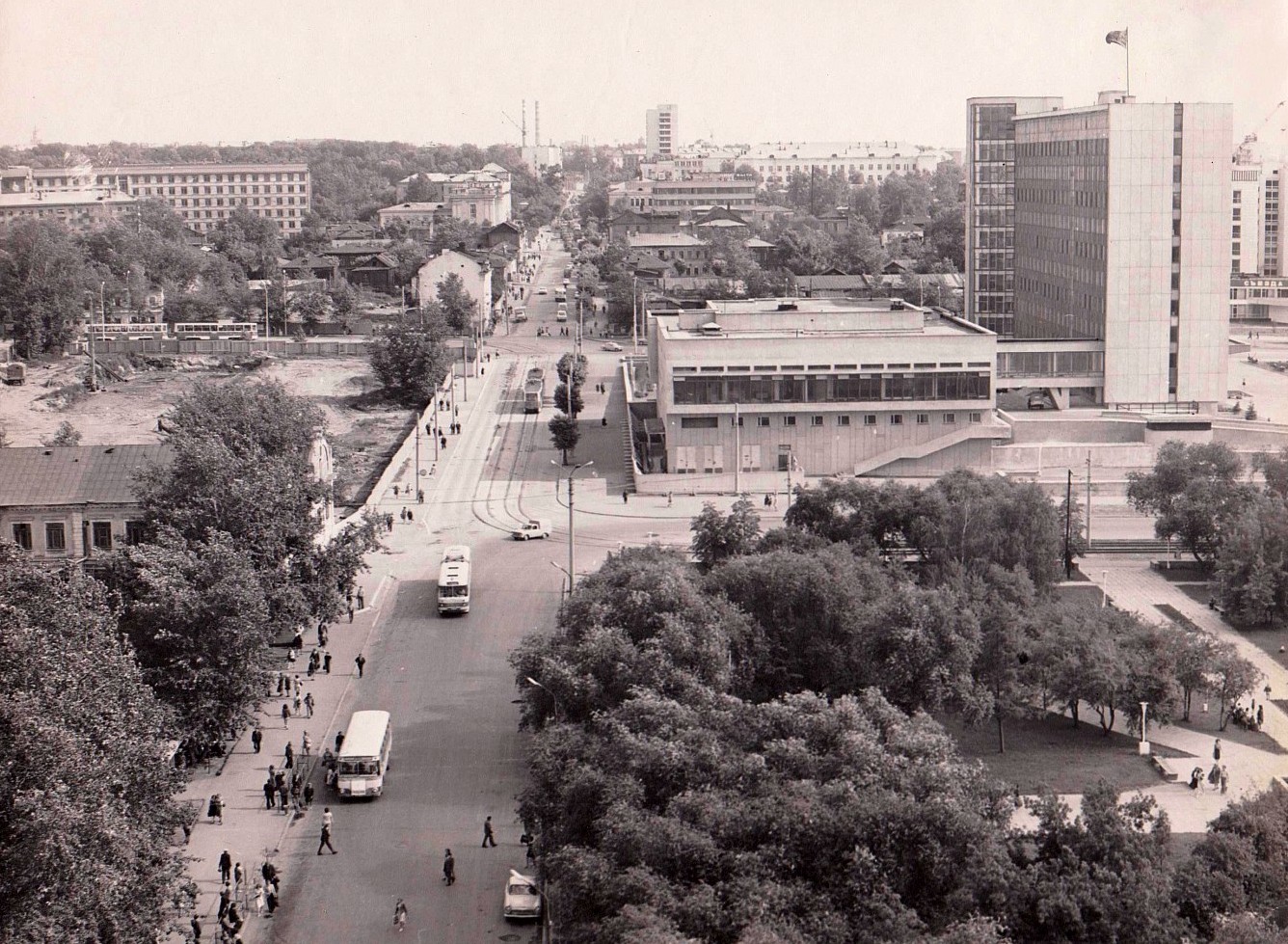 Пермь, Улица Ленина, 51Б; Улица Ленина, 51; Петропавловская улица, 57; Улица Куйбышева, 37; Улица Куйбышева, 47. Пермь — Панорамы