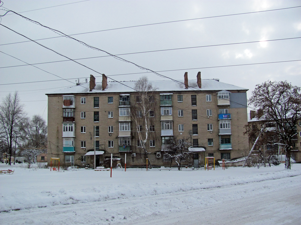 Soledar, Улица Карпинского, 3