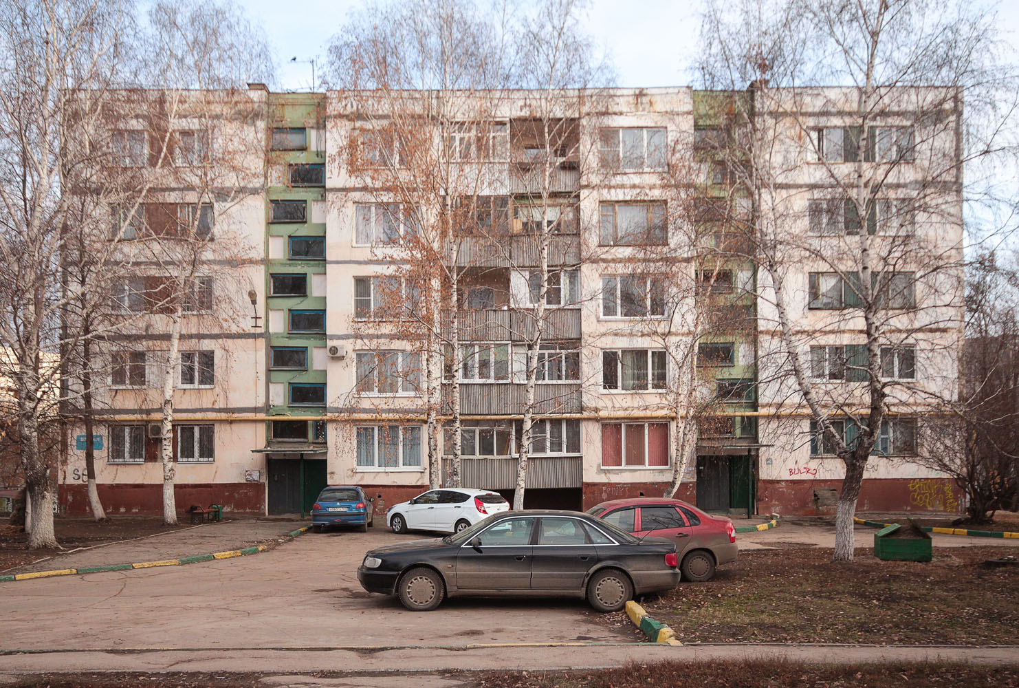Novokuybyshevsk, Улица Карбышева, 10А