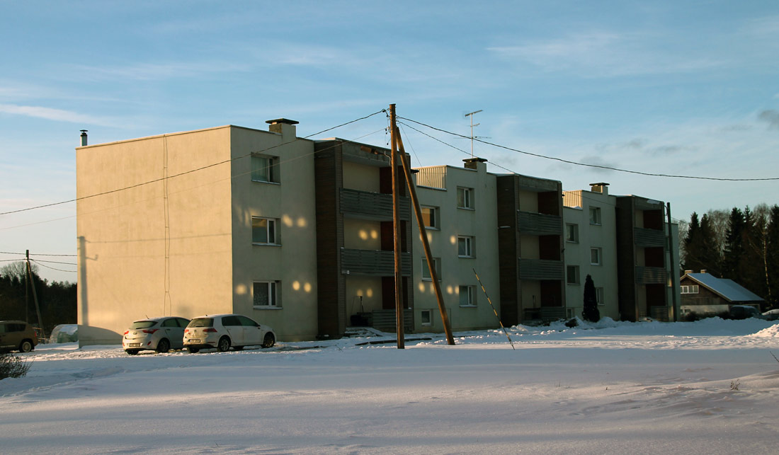 Варбола, Varbola keskus, 79