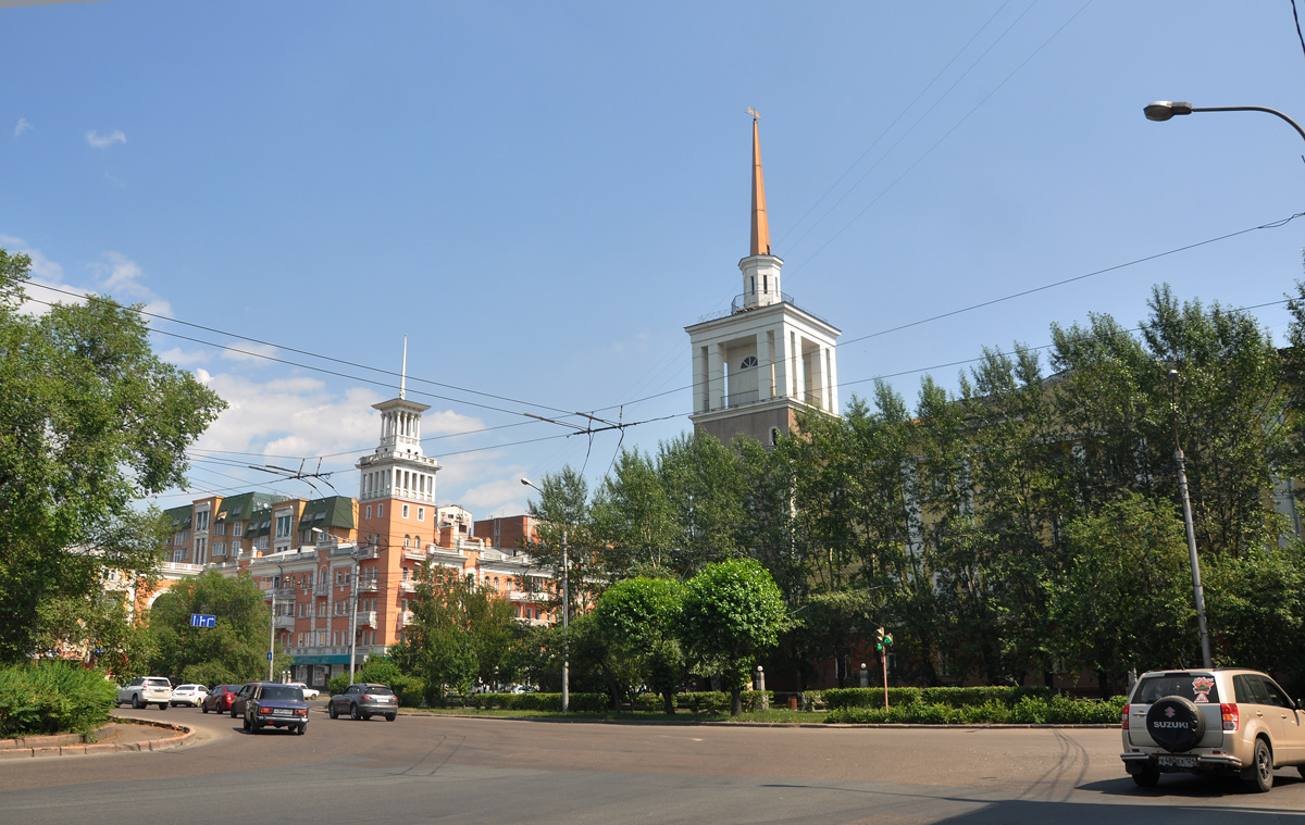 Krasnoyarsk, Улица Карла Маркса, 132; Улица Робеспьера, 20а; Улица Декабристов, 19/2