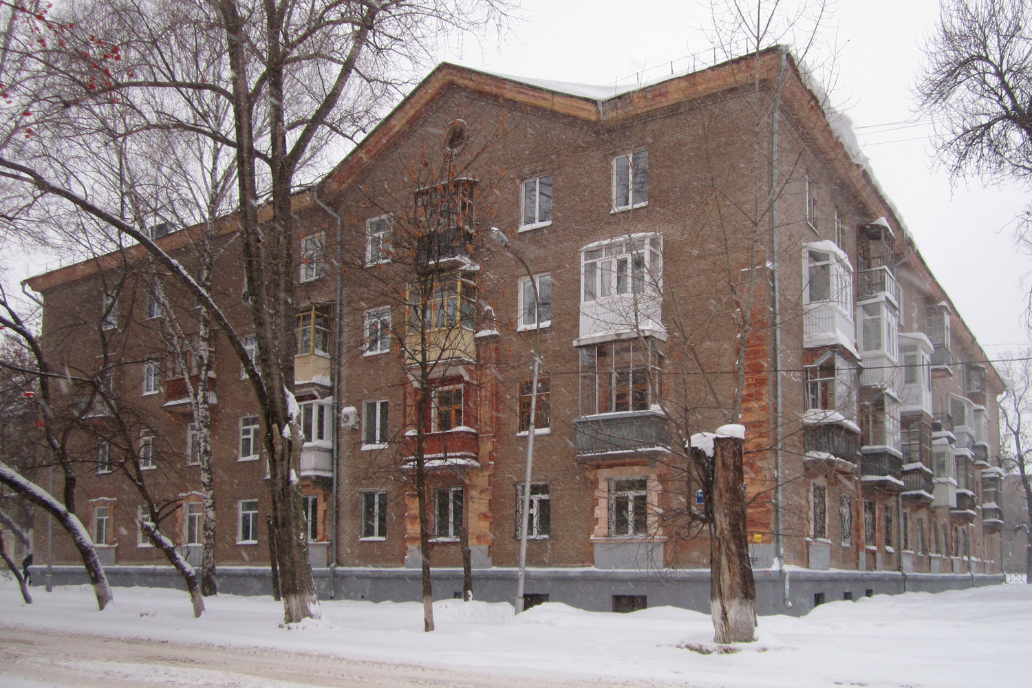 Ufa, Улица Мира, 37