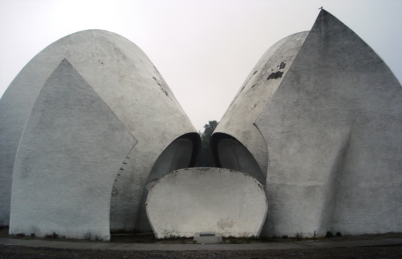 Киев, Байковая улица, 16