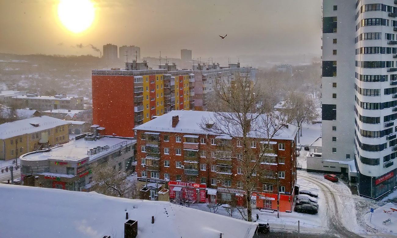 Нижний Новгород, Пятигорская улица, 18В; Пятигорская улица, 21А; Пятигорская улица, 21; Пятигорская улица, 19; Батумская улица, 1А; Проспект Гагарина, 122. Нижний Новгород — Панорамы
