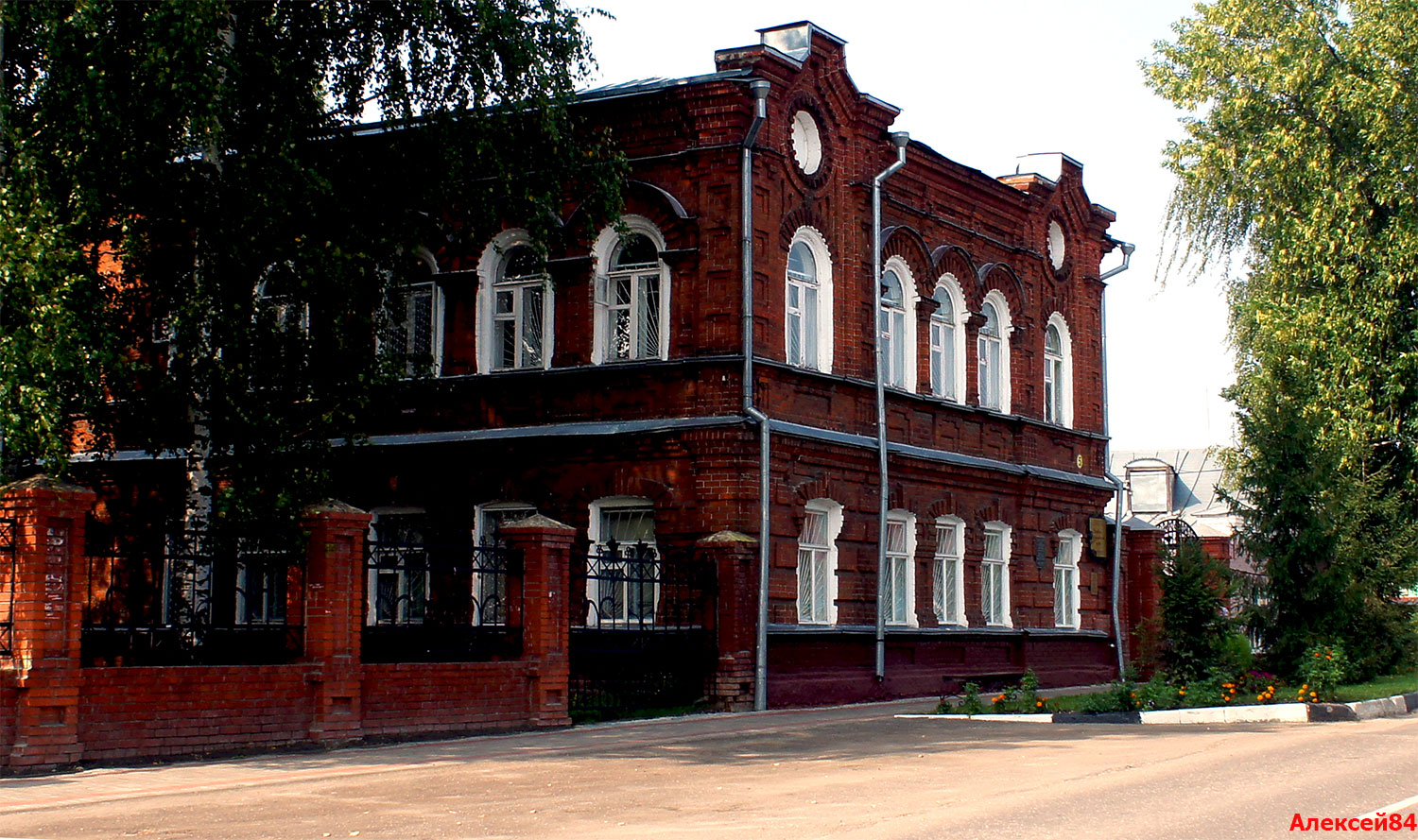 Семёнов, Улица Ванеева, 5
