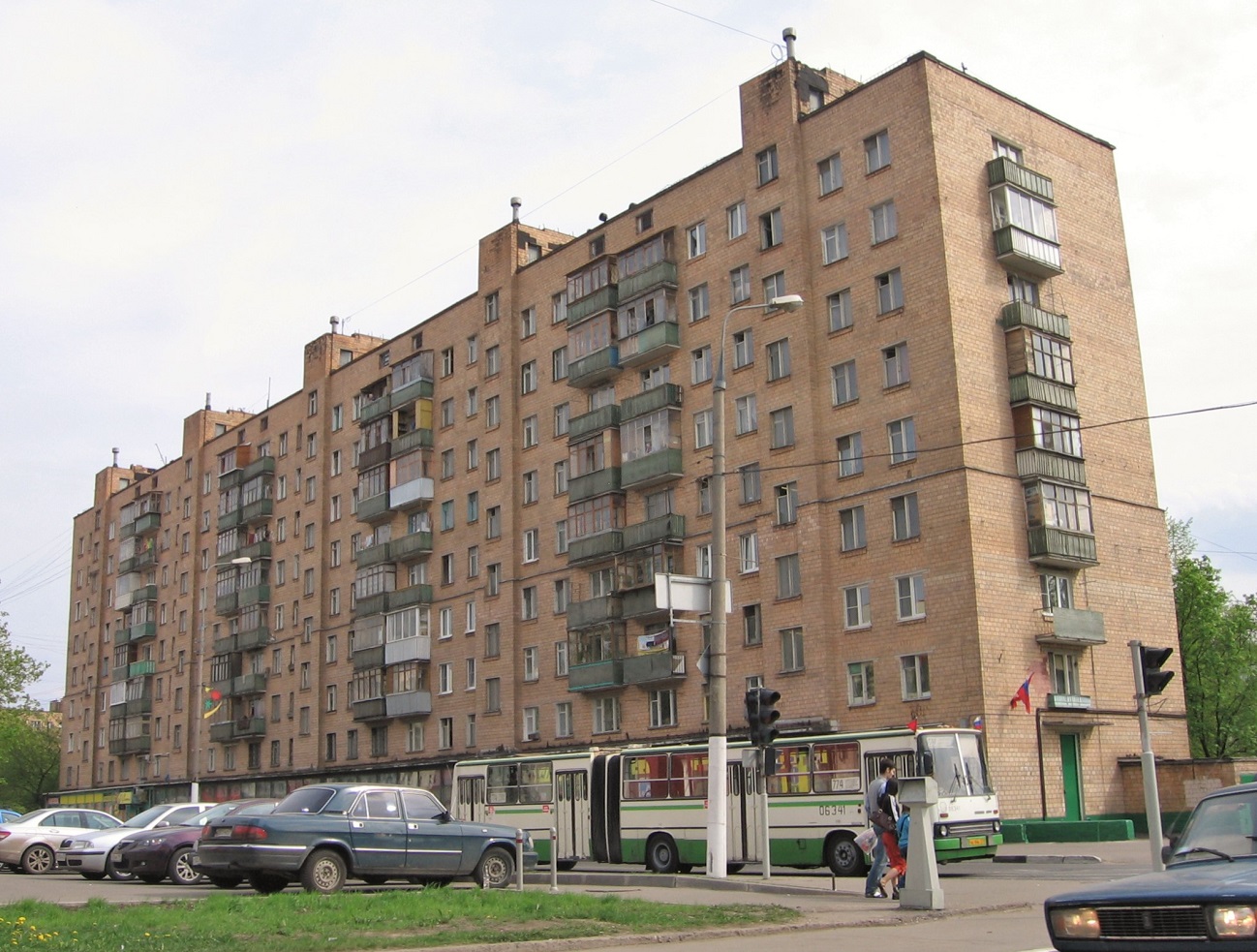 Москва, Лобненская улица, 9