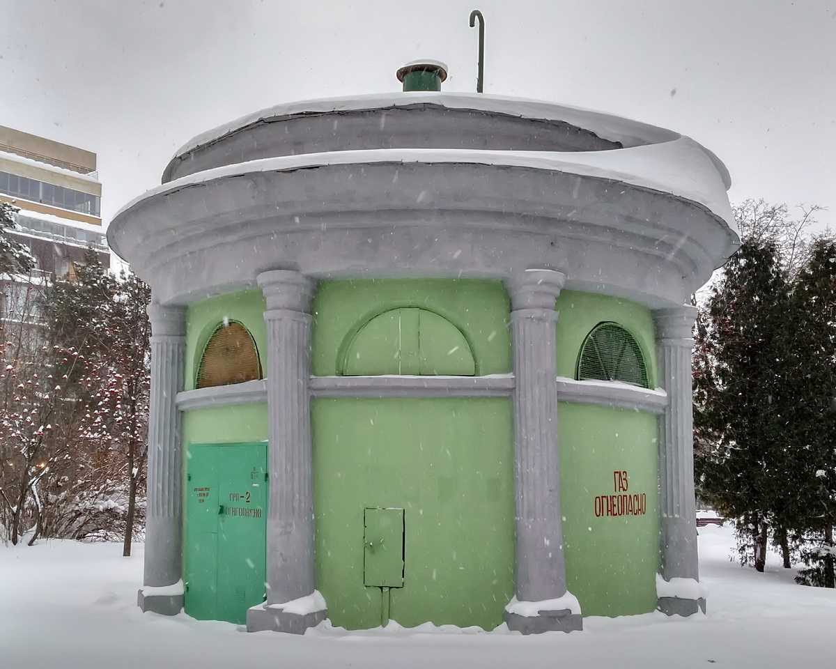 Kaasan, Улица Муштари, 21*