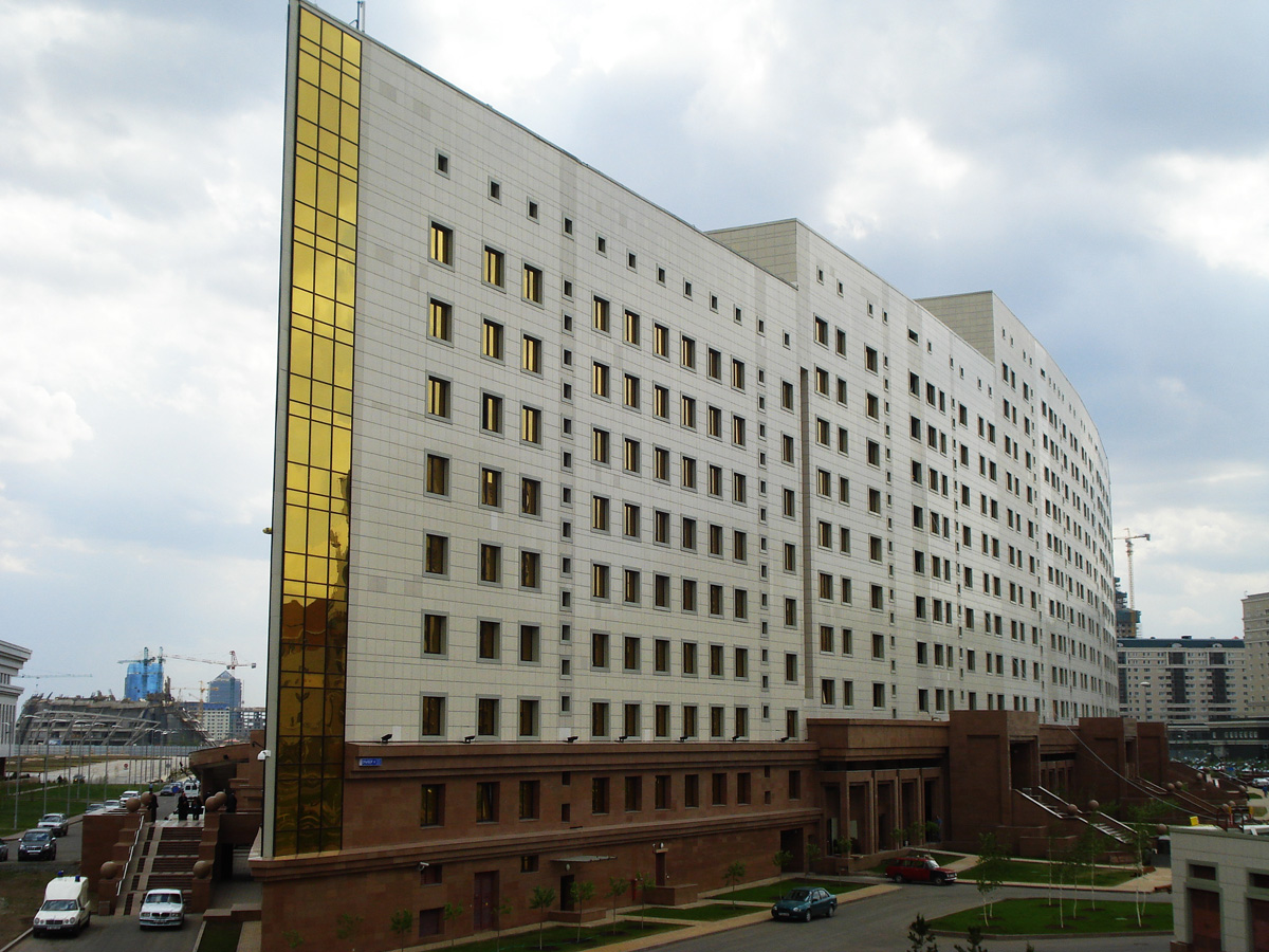 Астана, Проспект Мангилик Ел, 8