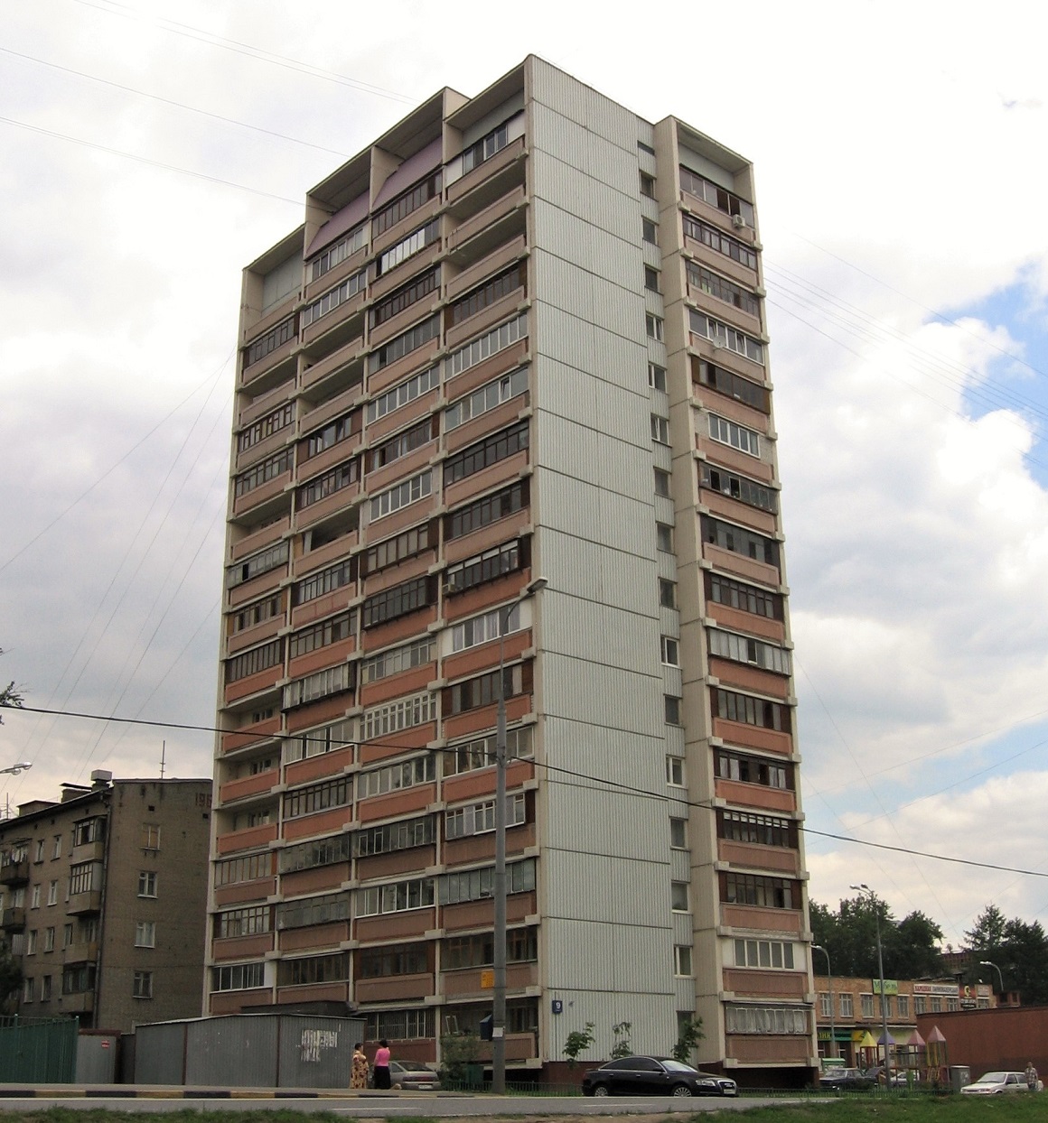 Москва, Улица Верхние Поля, 9 корп. 1