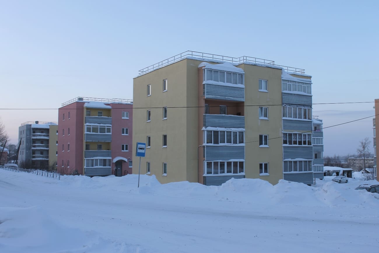 Кизел, Учебная улица, 11; Учебная улица, 13; Учебная улица, 15