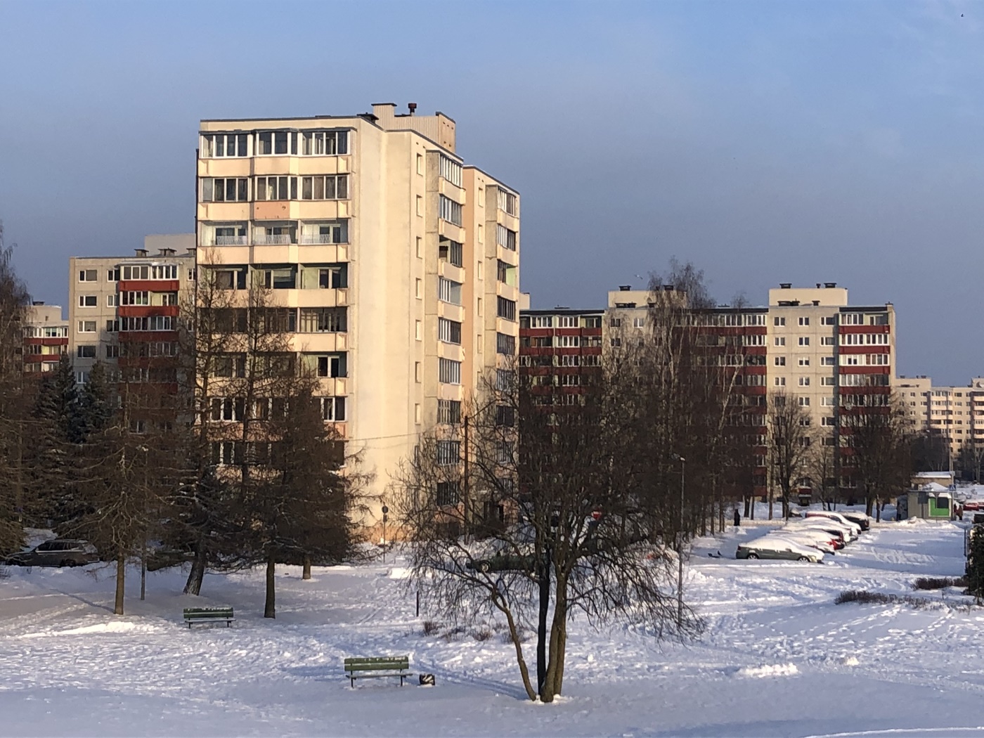 Таллин, Linnamäe tee, 24; Linnamäe tee, 49