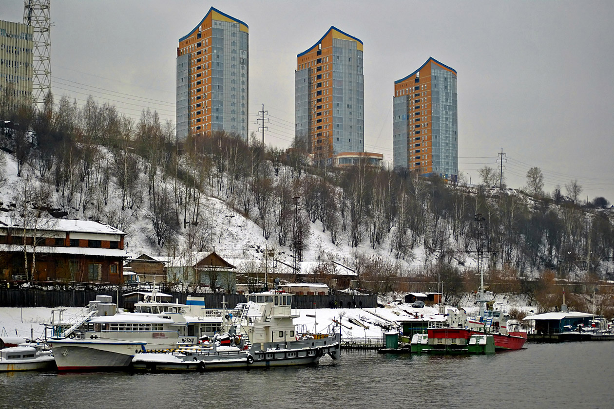 Пермь, Красновишерская улица, 35; Красновишерская улица, 37; Красновишерская улица, 39