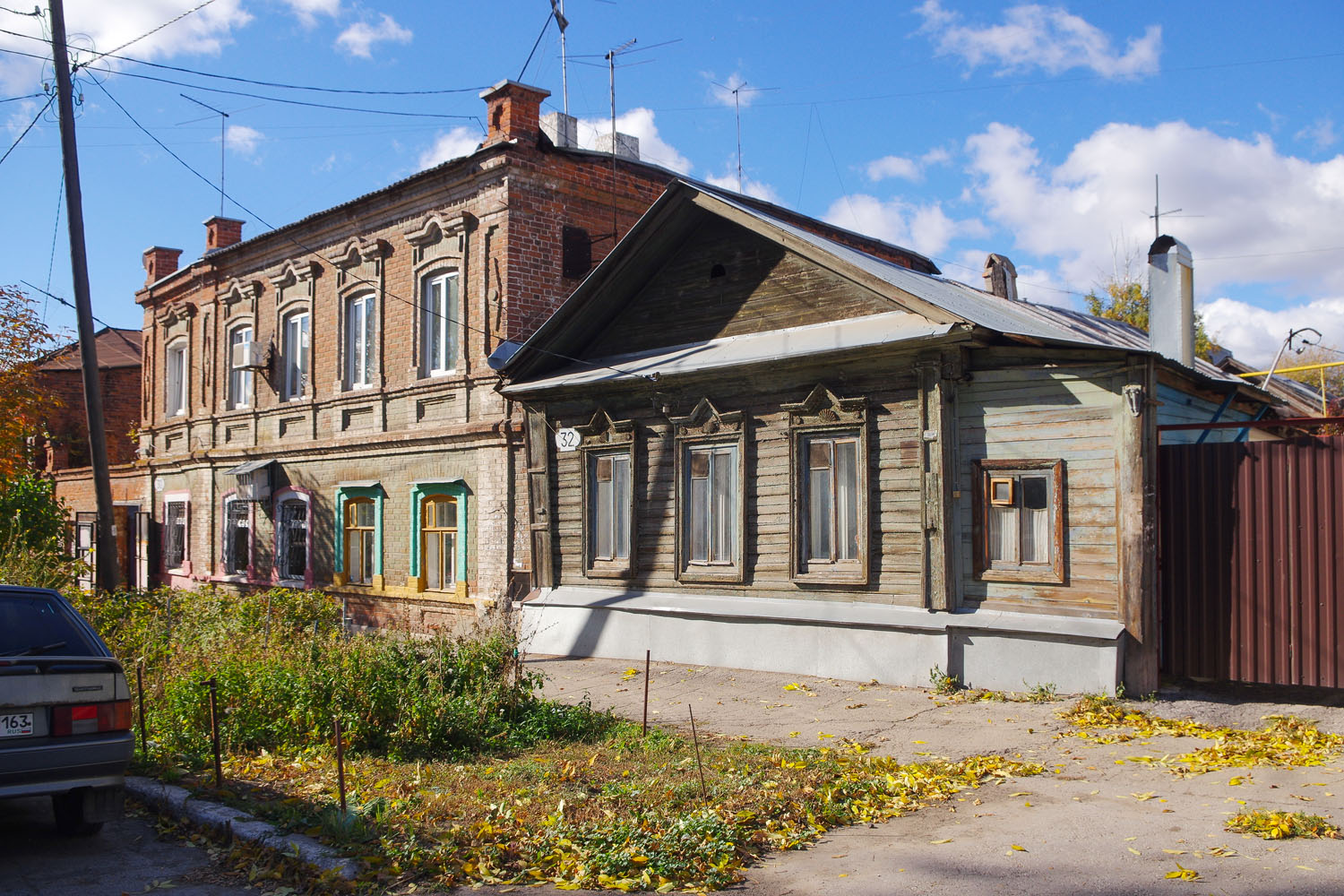 Samara, Чапаевская улица, 30; Чапаевская улица, 32