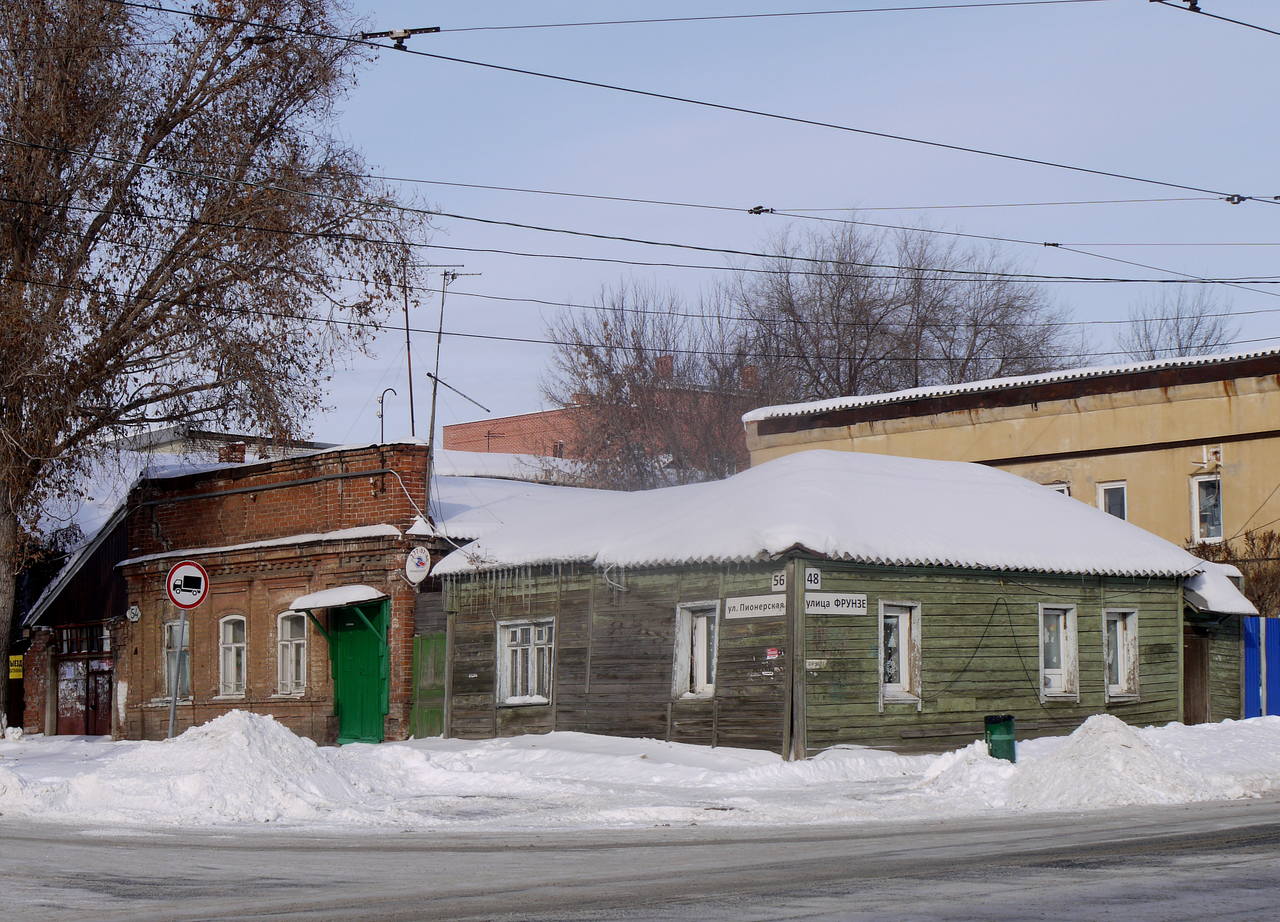 Самара, Пионерская улица, 54; Улица Фрунзе, 48 / Пионерская улица, 56