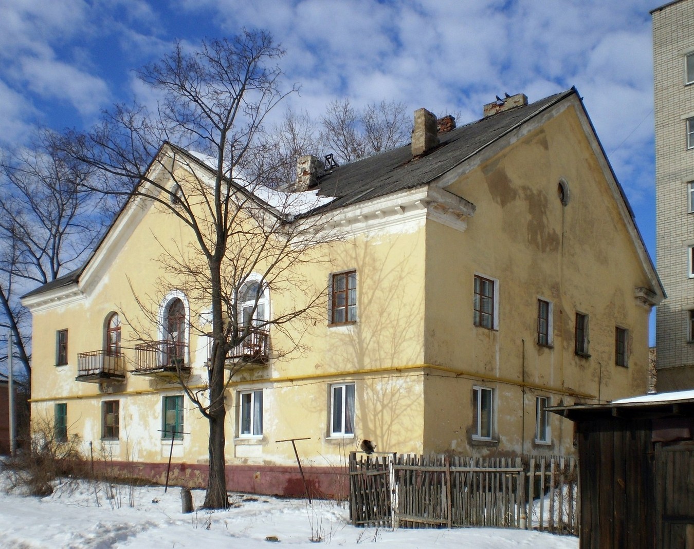 Сафоново, Привокзальная улица, 16