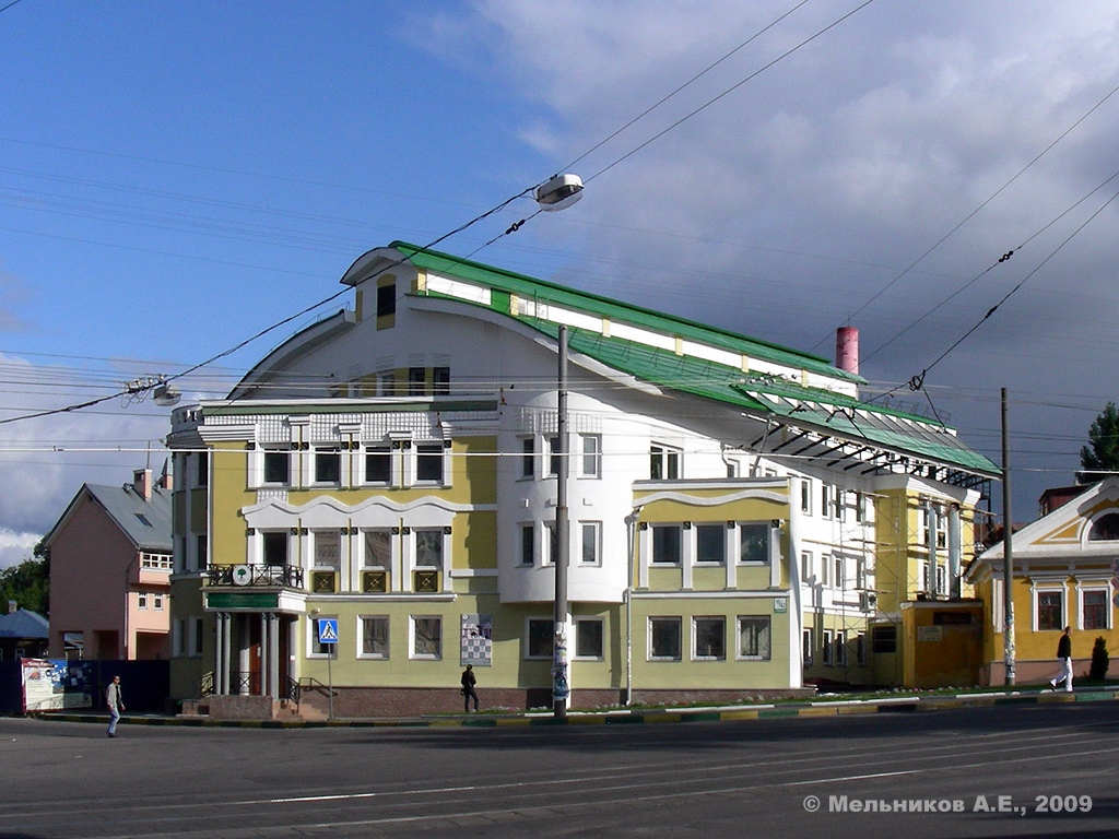 Нижний Новгород, Сергиевская улица, 10 / Ильинская улица, 42