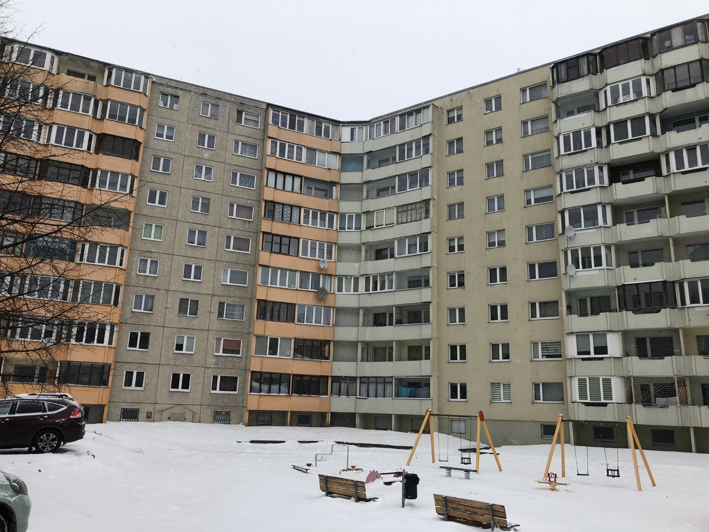 Tallinn, Raadiku, 2; Raadiku, 4