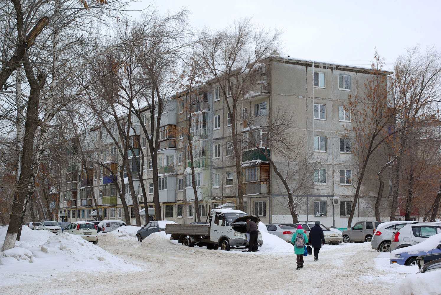 Новокуйбышевск, Улица Дзержинского, 25