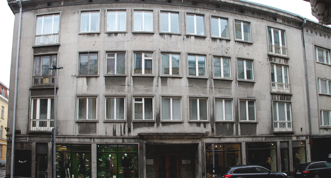 Tallinn, Roosikrantsi, 8b