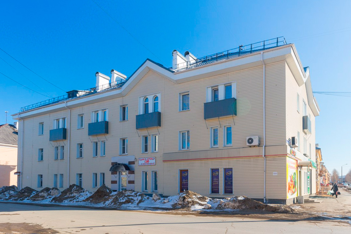 Новоуральск, Первомайская улица, 103