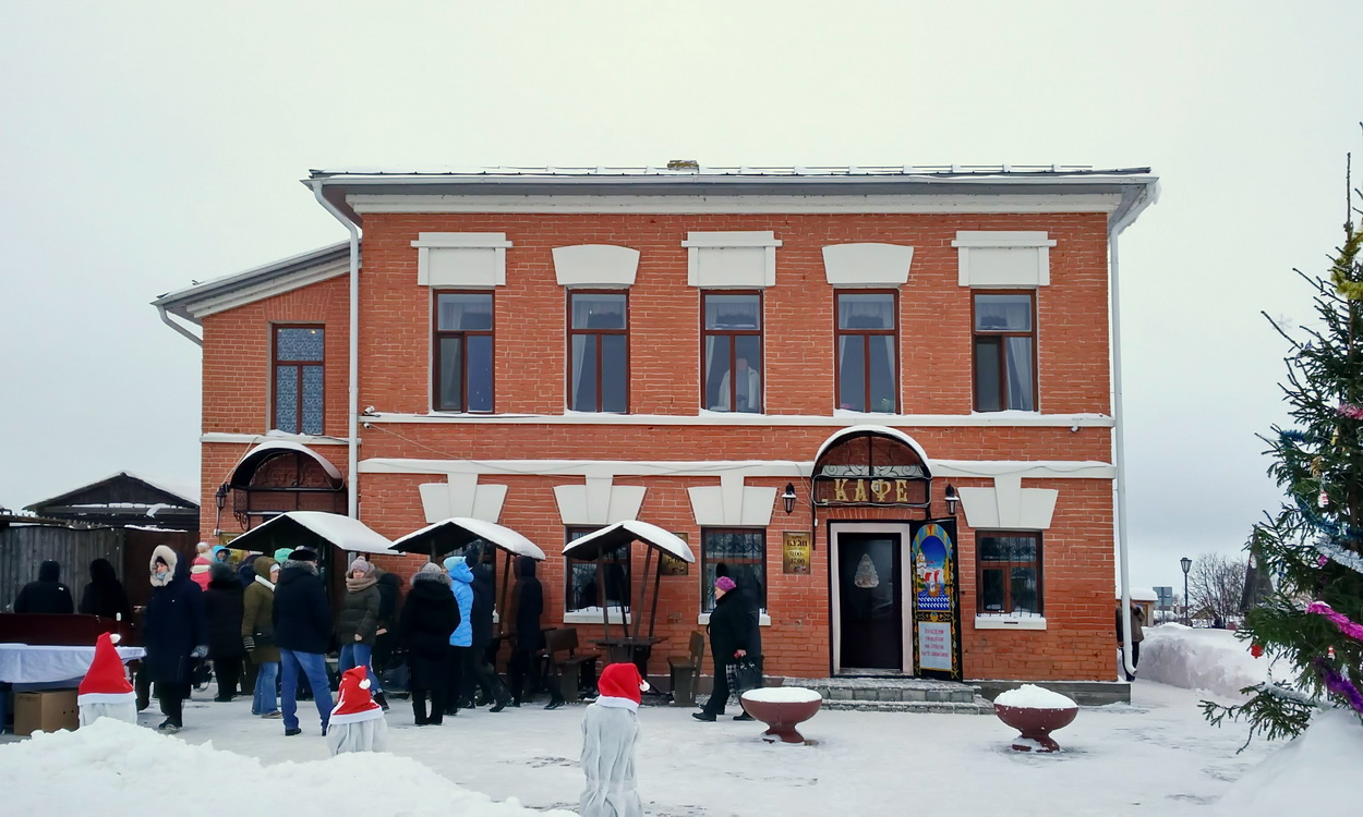 Свияжск, Успенская улица, 2