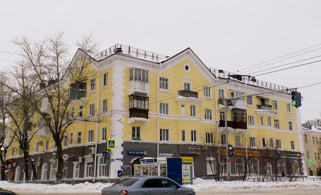 Уфа, Кольцевая улица, 127 / Улица Александра Невского, 29; Кольцевая улица, 127 киоск