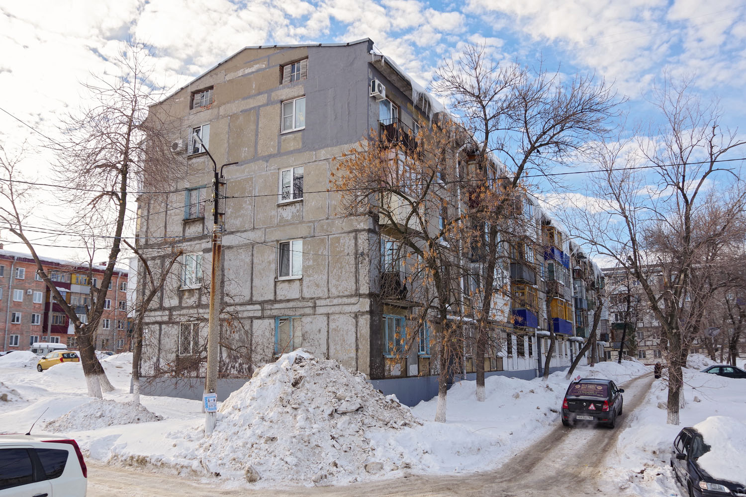 Novokuybyshevsk, Улица Островского, 6Б