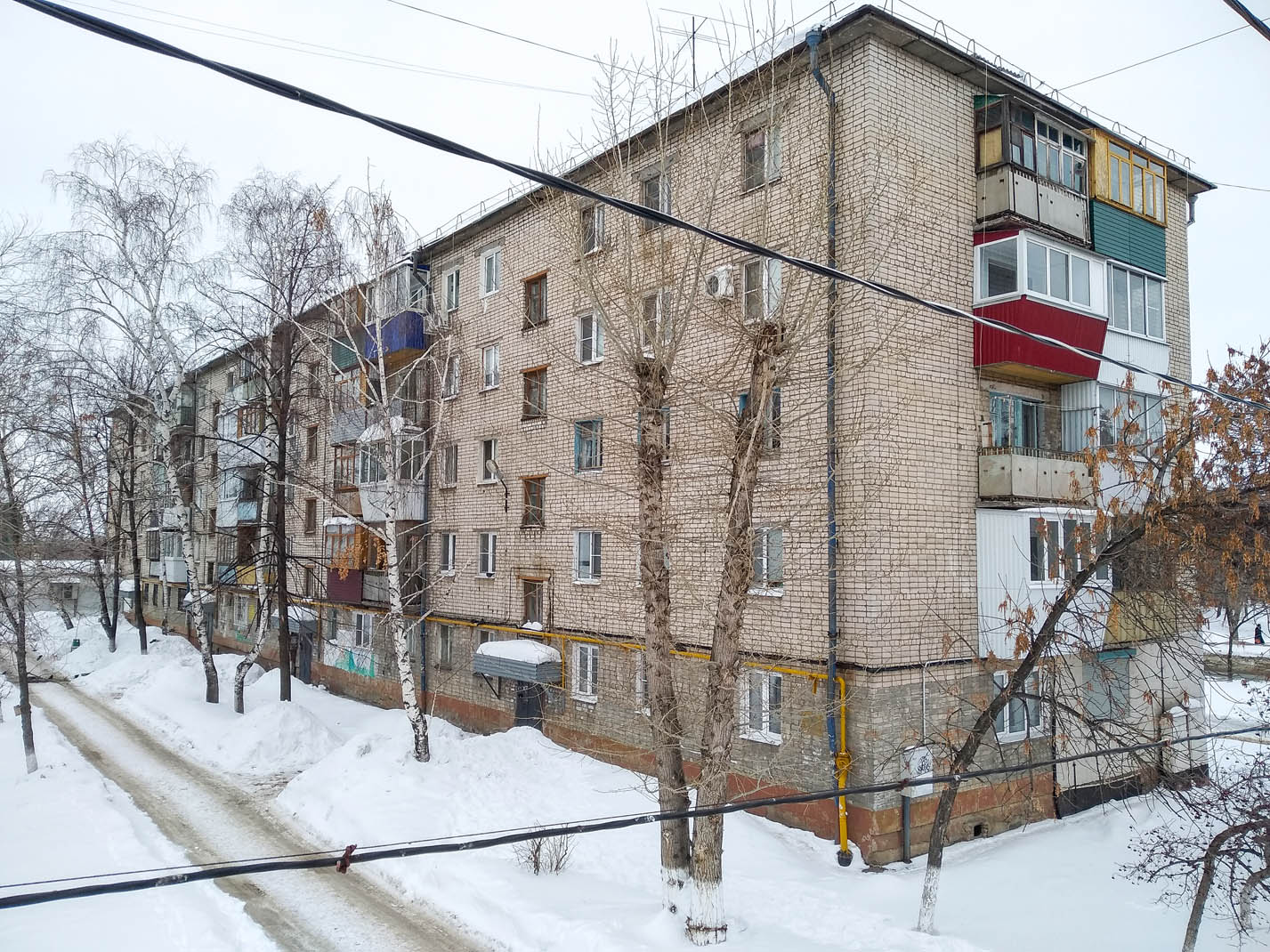 Новокуйбышевск, Молодёжная улица, 10